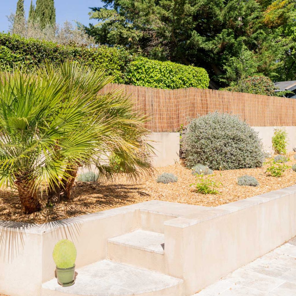 amenagement paysager jardin mediterraneen